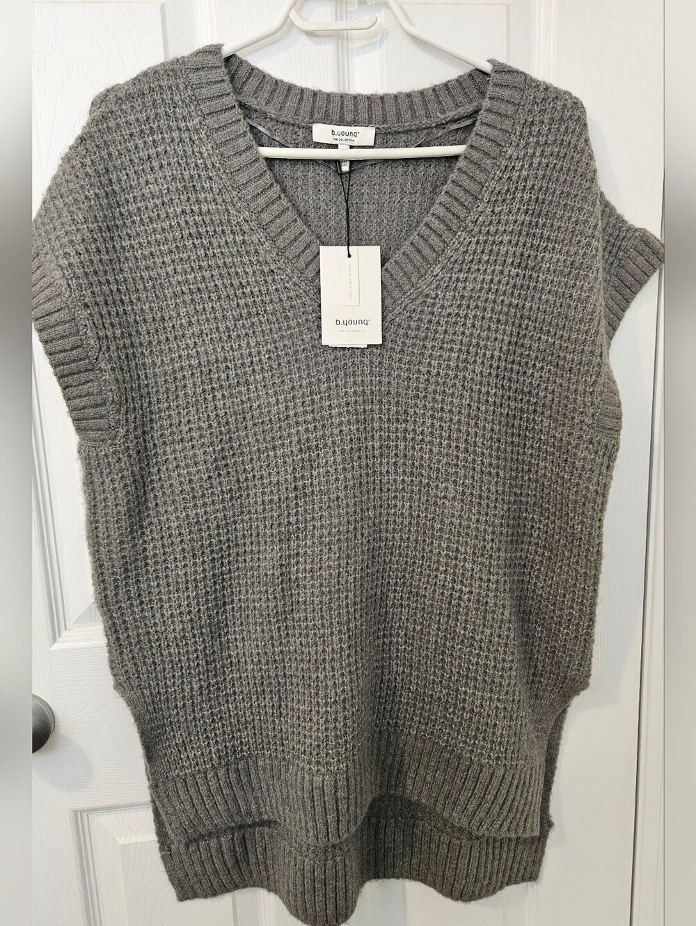 Gray V-Neck Knit Sweater Vest